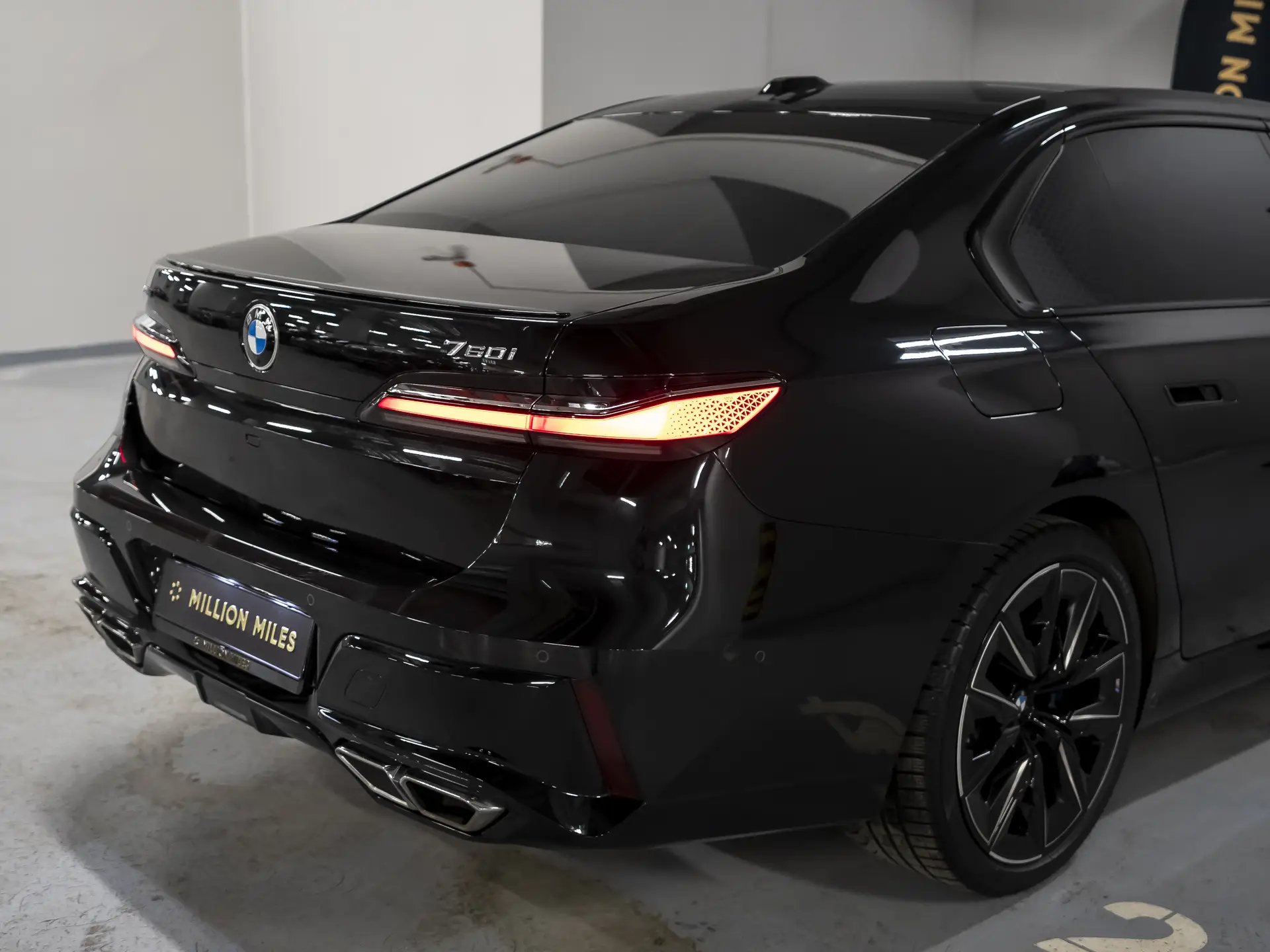 BMW 7 серия 760, VII (G70), 2023 купить в салоне Million Miles