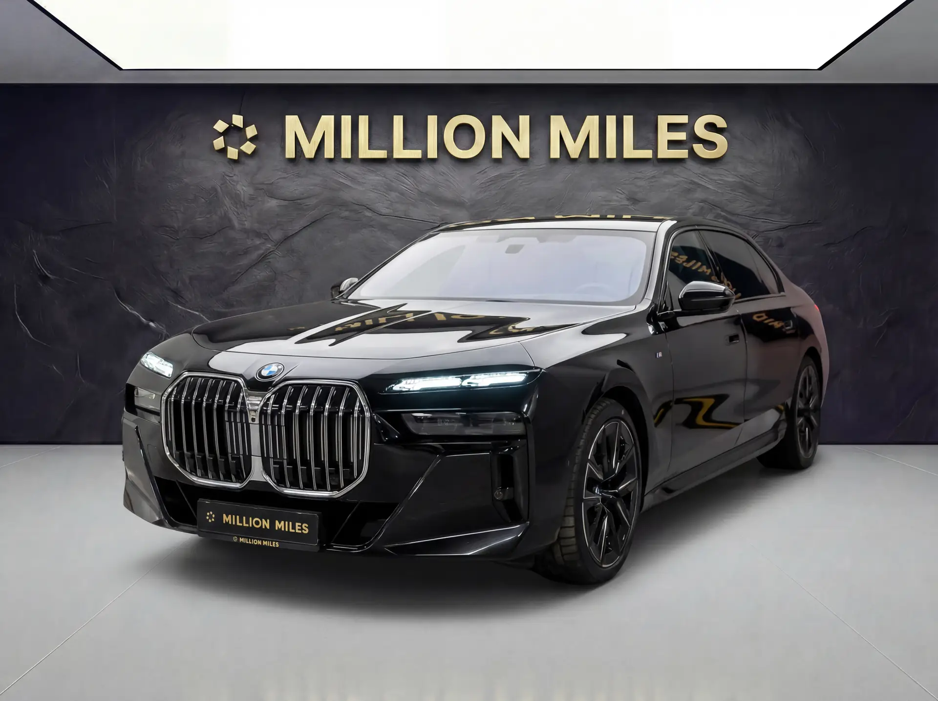 BMW 7 серия 760, VII (G70), 2023 купить в салоне Million Miles